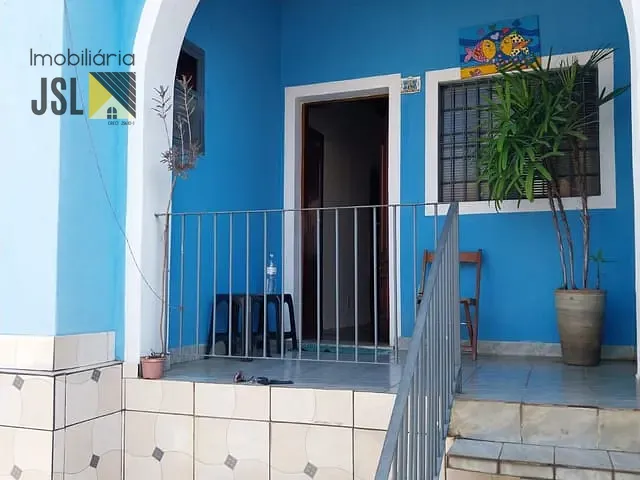 Casa com 252m² 3 quartos e 1 banheiro, à venda, no bairro Centro em Caçapava