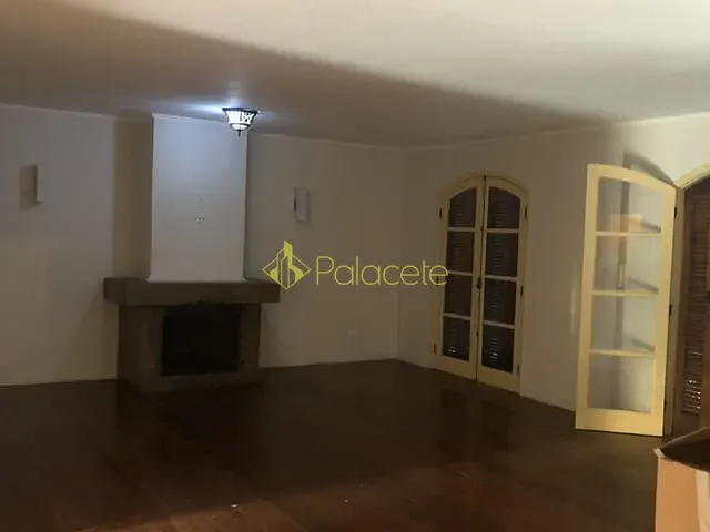 Casa com 600m² 3 quartos e 3 banheiros, à venda, no bairro Vila Inah em São Paulo