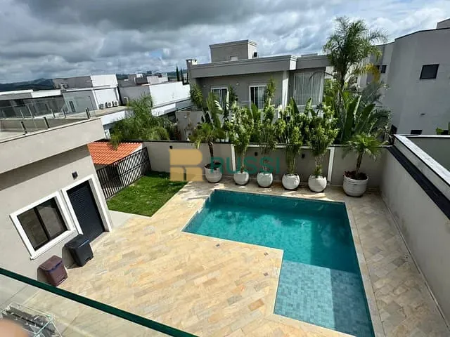 Casa com 451m² 5 quartos e 5 banheiros, à venda, no bairro Condomínio Residencial Monaco em São José dos Campos