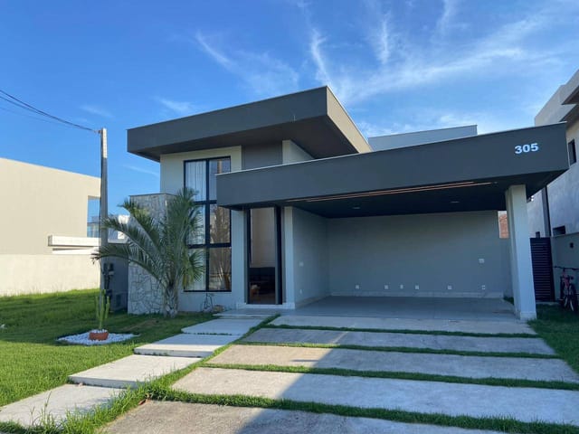Casa 3 quartos e 4 banheiros, à venda, no bairro Parque Rodoviário em Campos dos Goytacazes