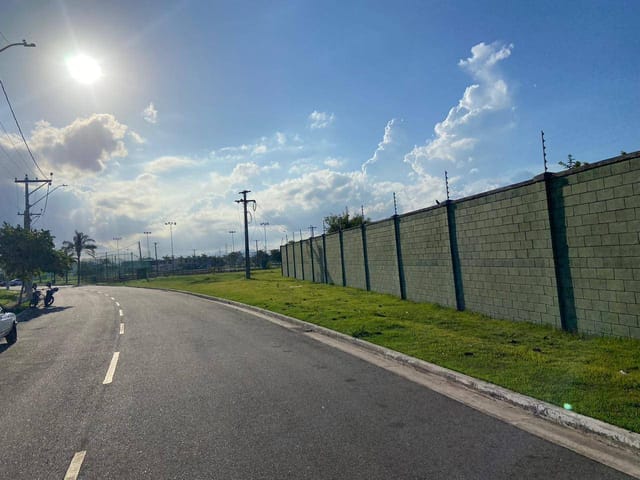 Casa 3 quartos e 4 banheiros, à venda, no bairro Parque Rodoviário em Campos dos Goytacazes
