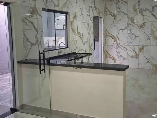 Casa 1 quarto e 1 banheiro, à venda, no bairro Parque das Rodovias em Lorena