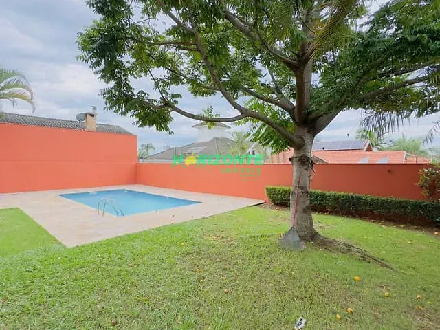 Casa 4 quartos e 5 banheiros, à venda ou para alugar, no bairro Parque Residencial Aquarius em São José dos Campos