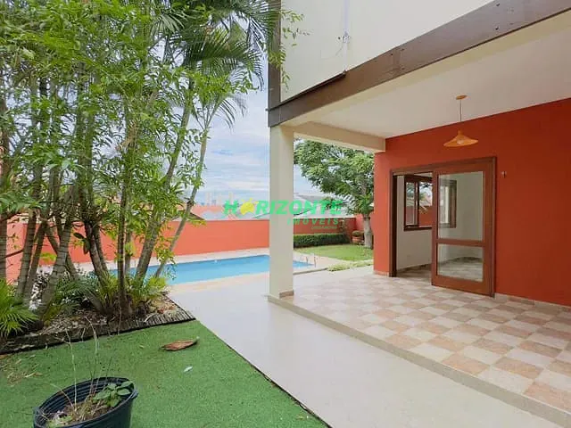 Casa 4 quartos e 5 banheiros, à venda ou para alugar, no bairro Parque Residencial Aquarius em São José dos Campos