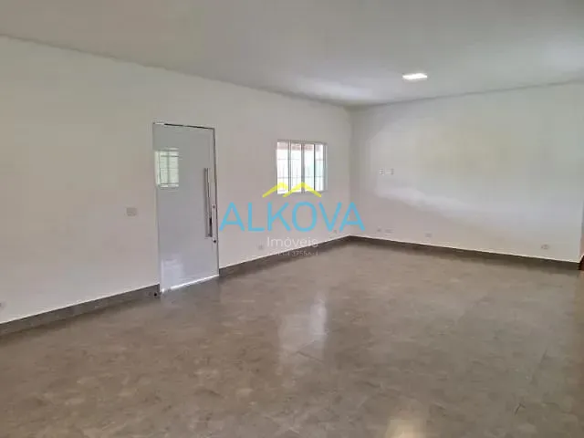 Casa com 1036m² 3 quartos e 3 banheiros, à venda, no bairro Condomínio Residencial Mantiqueira em São José dos Campos