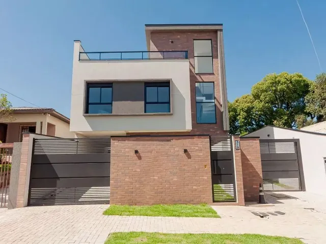 Casa com 120m² 3 quartos e 2 banheiros, à venda, no bairro Abranches em Curitiba