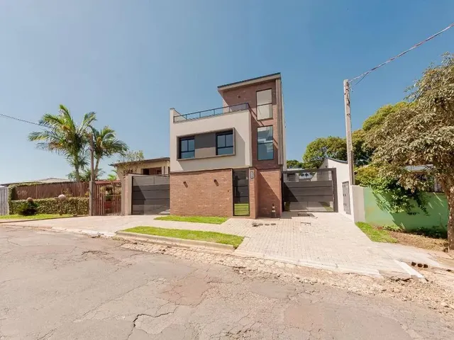 Casa com 120m² 3 quartos e 2 banheiros, à venda, no bairro Abranches em Curitiba