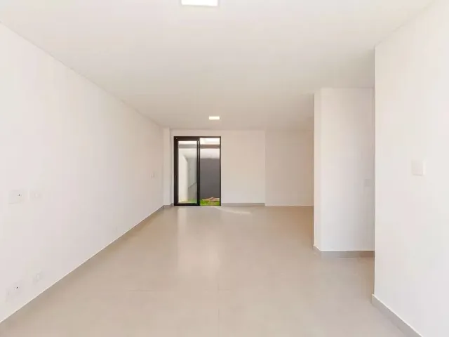 Casa com 120m² 3 quartos e 2 banheiros, à venda, no bairro Abranches em Curitiba