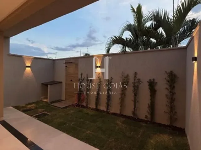 Casa com 190m² 3 quartos e 2 banheiros, à venda, no bairro Jardim Helvécia Complemento em Aparecida de Goiânia