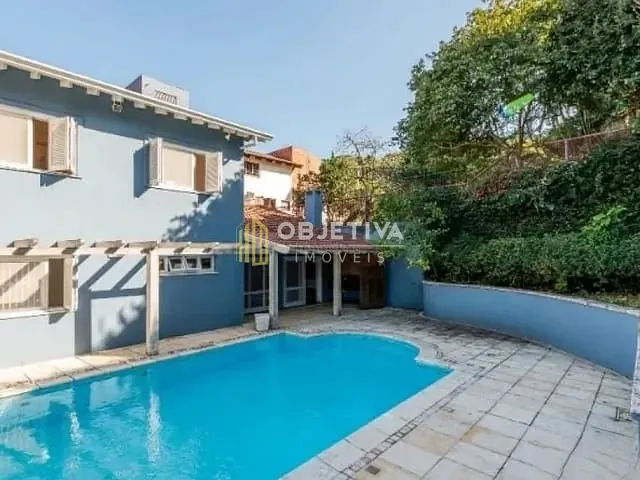 Casa 4 quartos e 5 banheiros, à venda, no bairro Ipanema em Porto Alegre