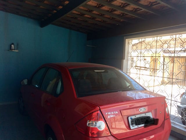 Casa com 310m² 3 quartos e 3 banheiros, à venda, no bairro Jardim Maria Augusta em Taubaté