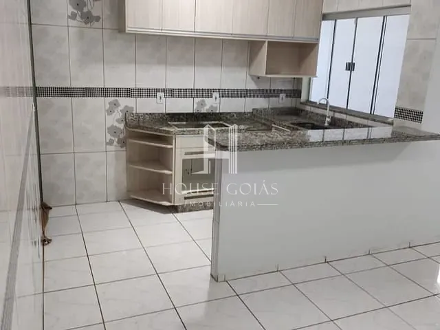 Casa com 150m² 2 quartos e 2 banheiros, à venda, no bairro Residencial Solar Ville em Goiânia