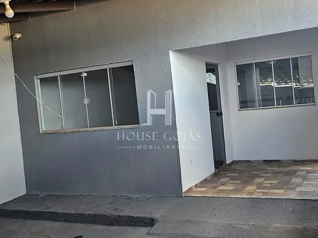 Casa com 150m² 2 quartos e 2 banheiros, à venda, no bairro Residencial Solar Ville em Goiânia