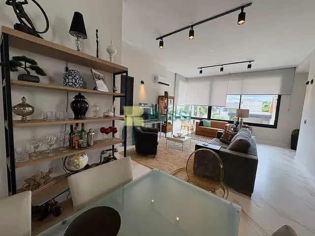 Casa com 269m² 3 quartos e 4 banheiros, à venda, no bairro Urbanova VII em São José dos Campos
