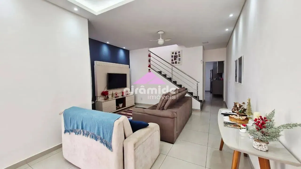 Casa, 3 quartos, 190 m² - Foto 4