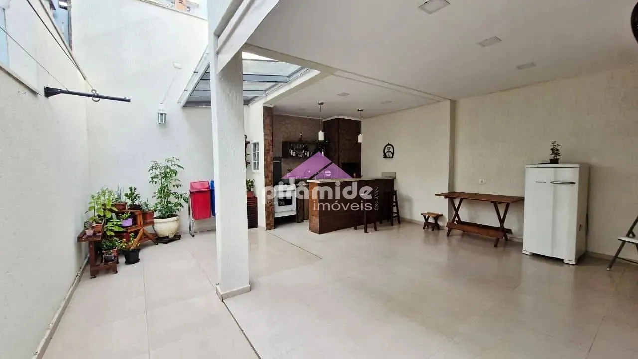 Casa, 3 quartos, 190 m² - Foto 22