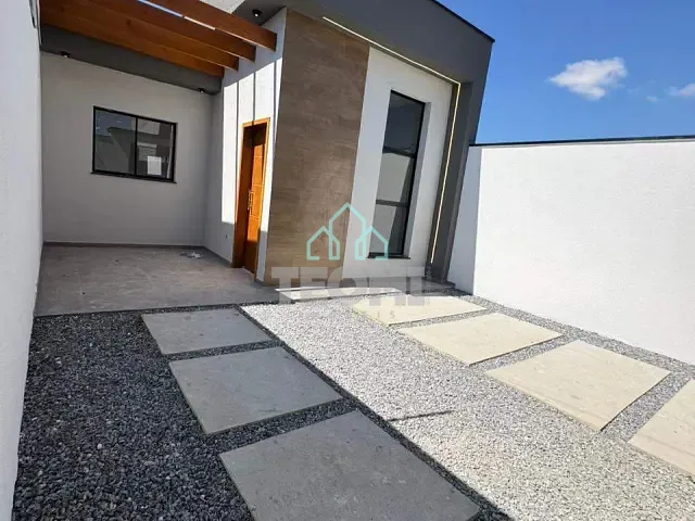 Casa 2 quartos e 2 banheiros, à venda, no bairro Areão em Taubaté