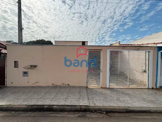 Casa 3 quartos e 2 banheiros, à venda, no bairro Vila Manduqinha em Porto Feliz