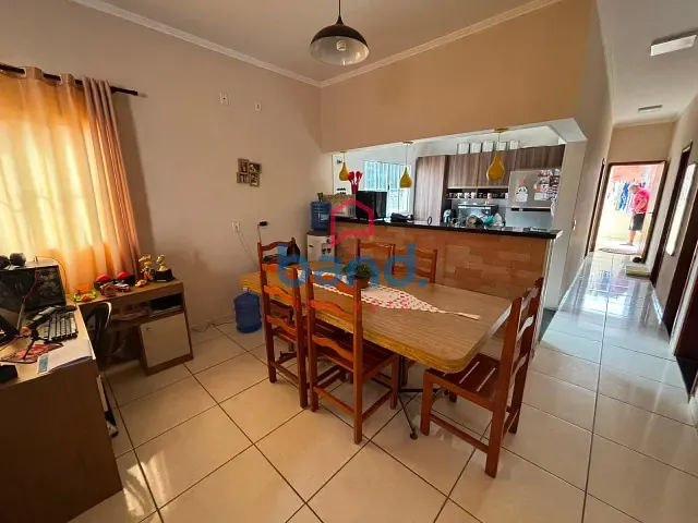 Casa 3 quartos e 2 banheiros, à venda, no bairro Vila Manduqinha em Porto Feliz