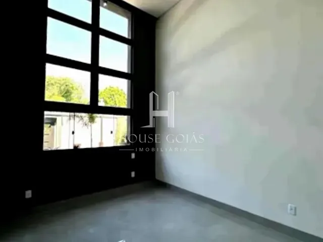 Casa com 300m² 3 quartos e 3 banheiros, à venda, no bairro Residencial Vereda dos Buritis em Goiânia