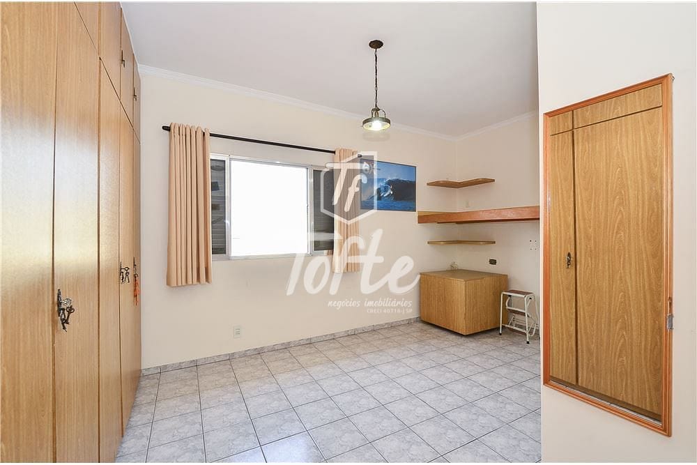 Casa à venda com 3 quartos, 280m² - Foto 3