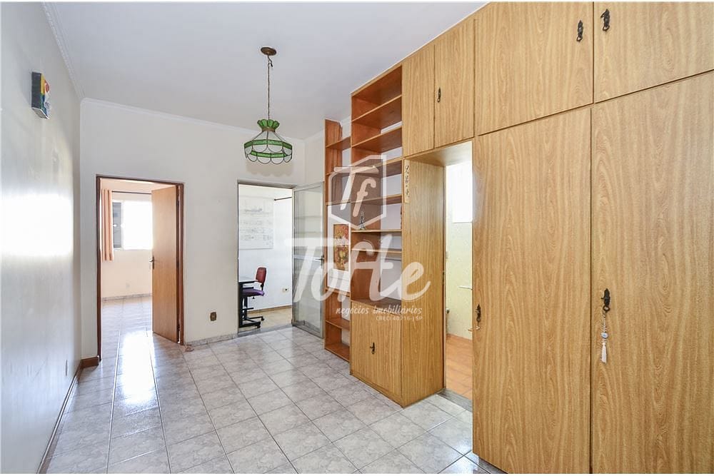 Casa à venda com 3 quartos, 280m² - Foto 9