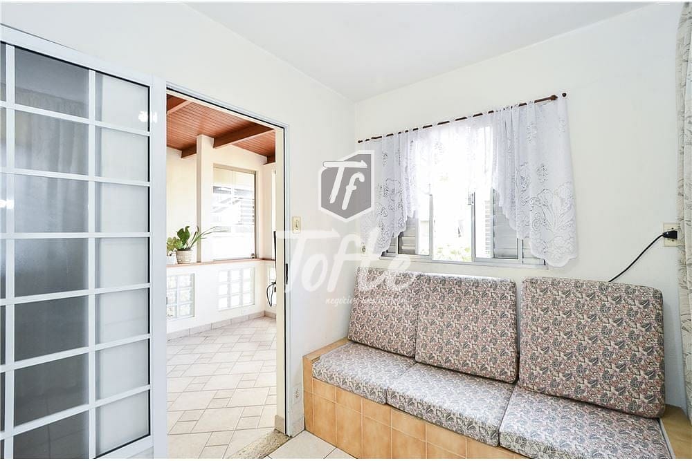 Casa à venda com 3 quartos, 280m² - Foto 18