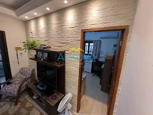 Casa com 125m² 3 quartos e 2 banheiros, à venda, no bairro Residencial União em São José dos Campos