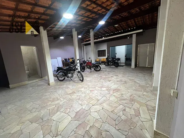 Casa com 250m² 2 quartos e 2 banheiros, para alugar, no bairro Residencial Esperança em Caçapava