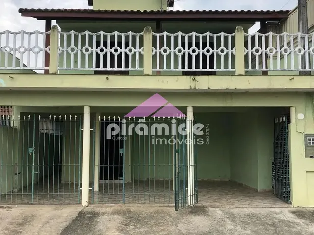 Casa com 80m² 3 quartos e 2 banheiros, à venda, no bairro Jardim das Flecheiras em Caraguatatuba