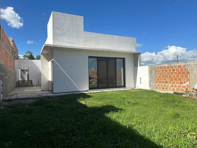 Foto do Casa - Casa em Construção na Colina do Sol, Pelotas: Parte Térrea Pronta, Painel Solar, Aquecimento no Piso | UP Imóveis
