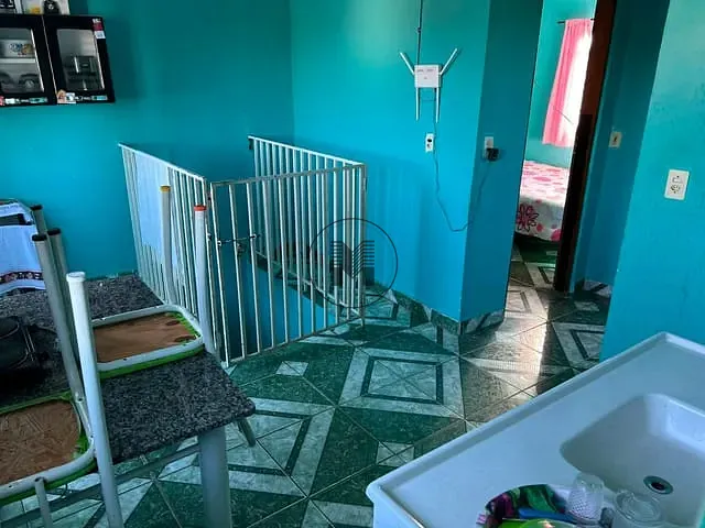 Casa à venda, no bairro Núcleo Chácaras Agrícolas Jardim do Vale em Guaratinguetá