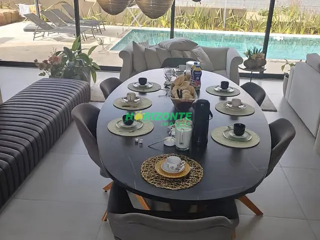 Casa 5 quartos e 6 banheiros, à venda ou para alugar, no bairro Condomínio Residencial Colinas do Paratehy em São José dos Campos