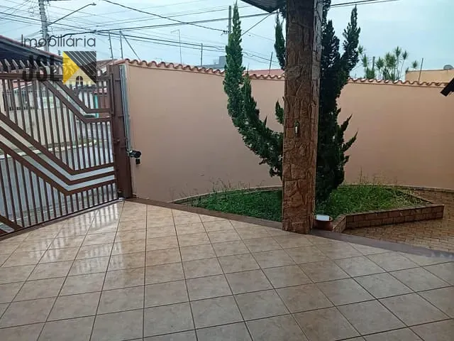 Casa com 396m² 4 quartos e 4 banheiros, à venda, no bairro Vila Resende em Caçapava