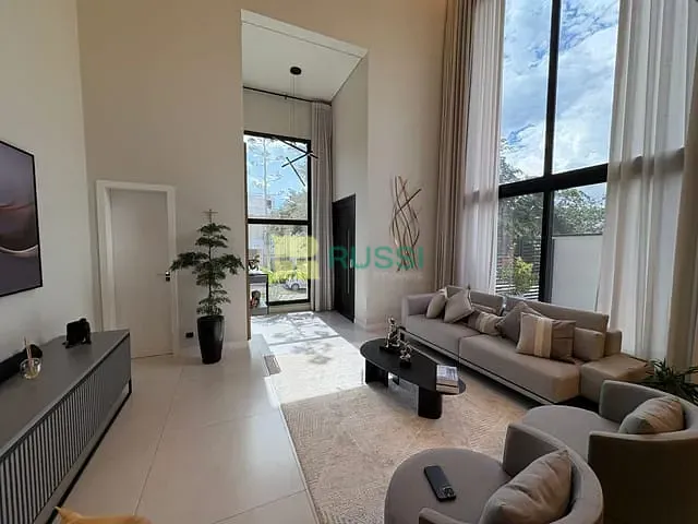 Casa com 313m² 5 quartos e 7 banheiros, à venda, no bairro Condomínio Residencial Alphaville II em São José dos Campos