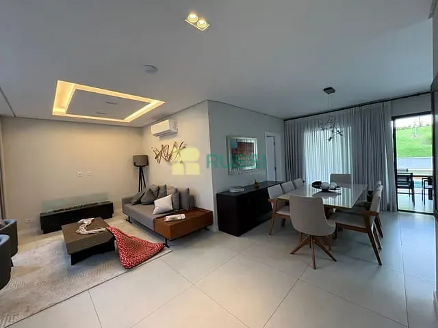 Casa com 313m² 5 quartos e 7 banheiros, à venda, no bairro Condomínio Residencial Alphaville II em São José dos Campos