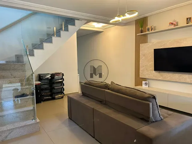 Casa 2 quartos e 2 banheiros, à venda, no bairro Parque do Sol em Guaratinguetá