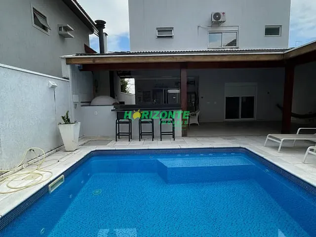 Casa 5 quartos e 6 banheiros, à venda, no bairro Urbanova em São José dos Campos