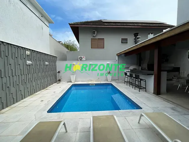Casa 5 quartos e 6 banheiros, à venda, no bairro Urbanova em São José dos Campos