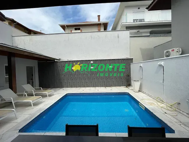 Casa 5 quartos e 6 banheiros, à venda, no bairro Urbanova em São José dos Campos