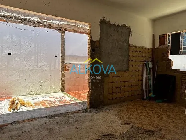 Casa com 250m² 3 quartos e 2 banheiros, à venda, no bairro Jardim Alvorada em São José dos Campos