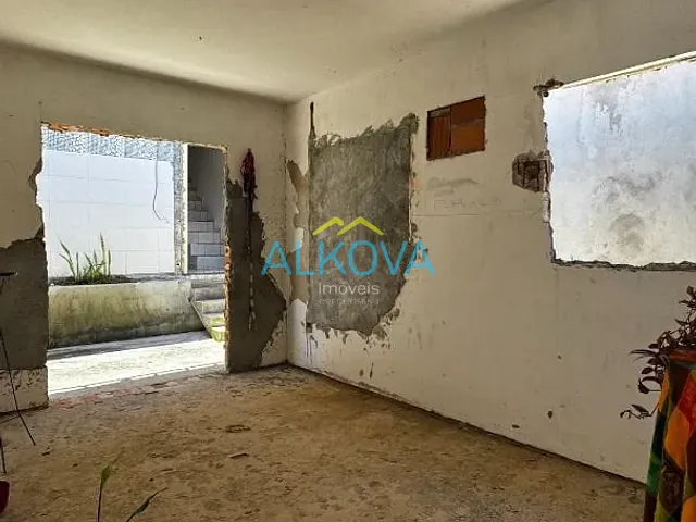 Casa com 250m² 3 quartos e 2 banheiros, à venda, no bairro Jardim Alvorada em São José dos Campos