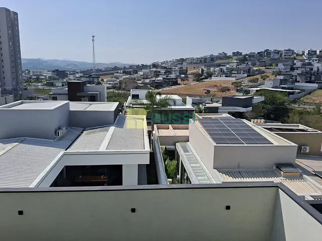 Casa 3 quartos e 4 banheiros, à venda, no bairro Condomínio Residencial Monaco em São José dos Campos