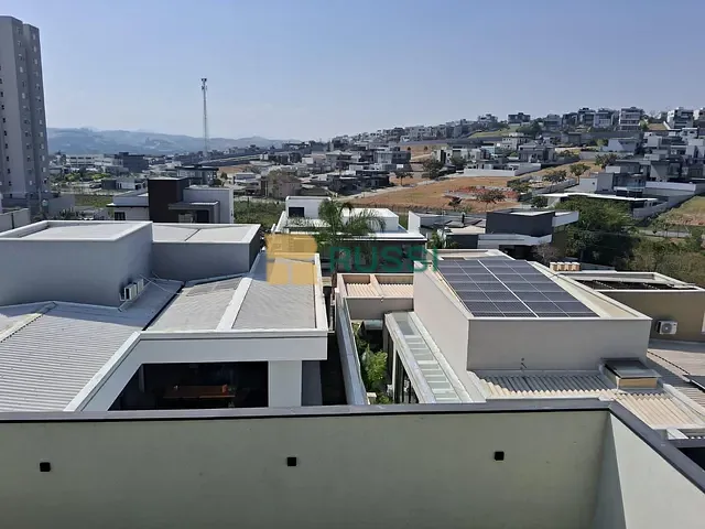 Casa 3 quartos e 4 banheiros, à venda, no bairro Condomínio Residencial Monaco em São José dos Campos