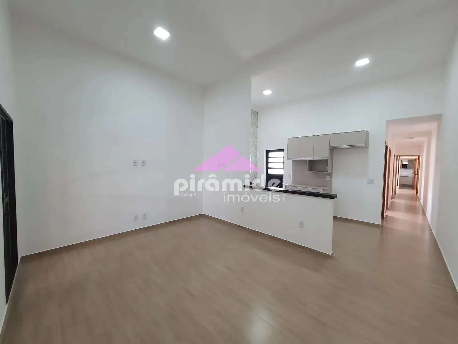 Casa, 3 quartos, 105 m² - Foto 2