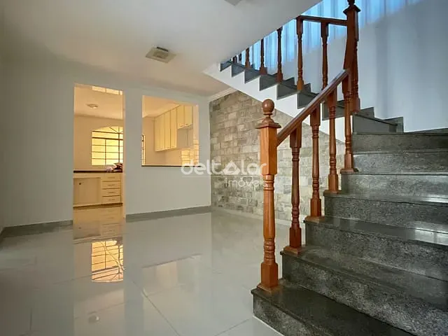 Casa com 360m² 3 quartos e 3 banheiros, à venda, no bairro Floramar / Jardim Guanabara em Belo Horizonte
