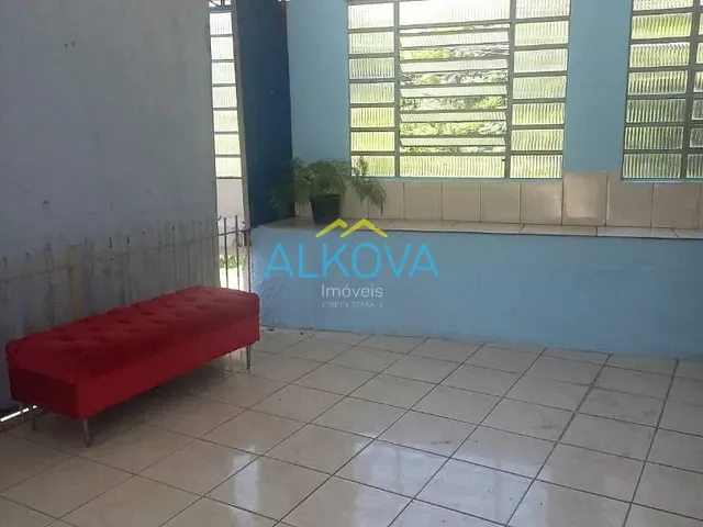 Casa com 385m² 2 quartos e 1 banheiro, à venda, no bairro Jardim Satélite em São José dos Campos