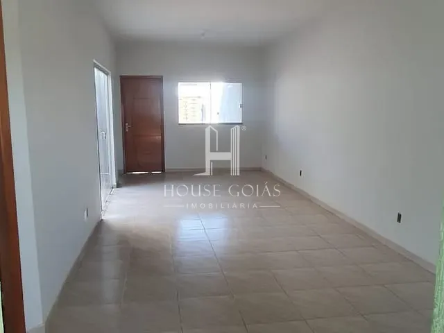 Casa 3 quartos e 2 banheiros, à venda, no bairro Cardoso Continuação em Aparecida de Goiânia
