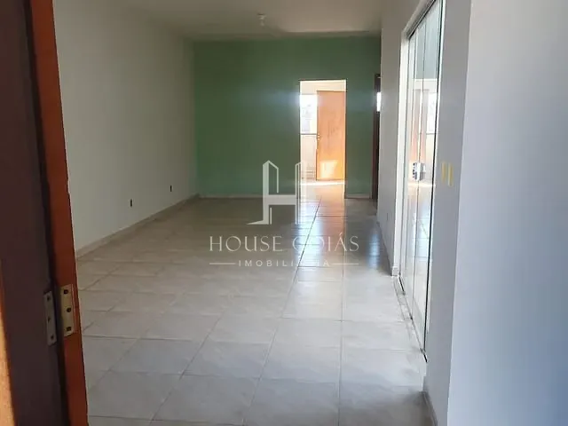 Casa 3 quartos e 2 banheiros, à venda, no bairro Cardoso Continuação em Aparecida de Goiânia