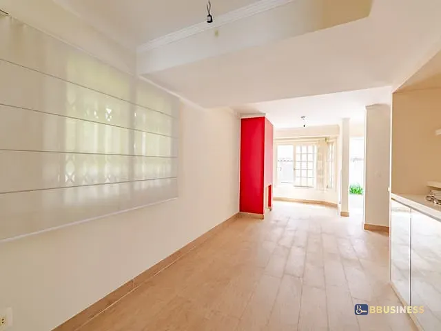 Casa com 203m² 3 quartos e 2 banheiros, à venda, no bairro Tristeza em Porto Alegre